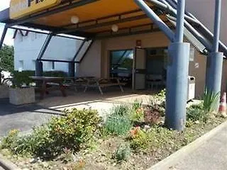 Hotel F1 Tarbes Séméac