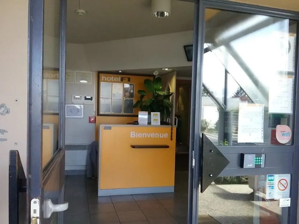 Hotel F1 Tarbes Séméac France